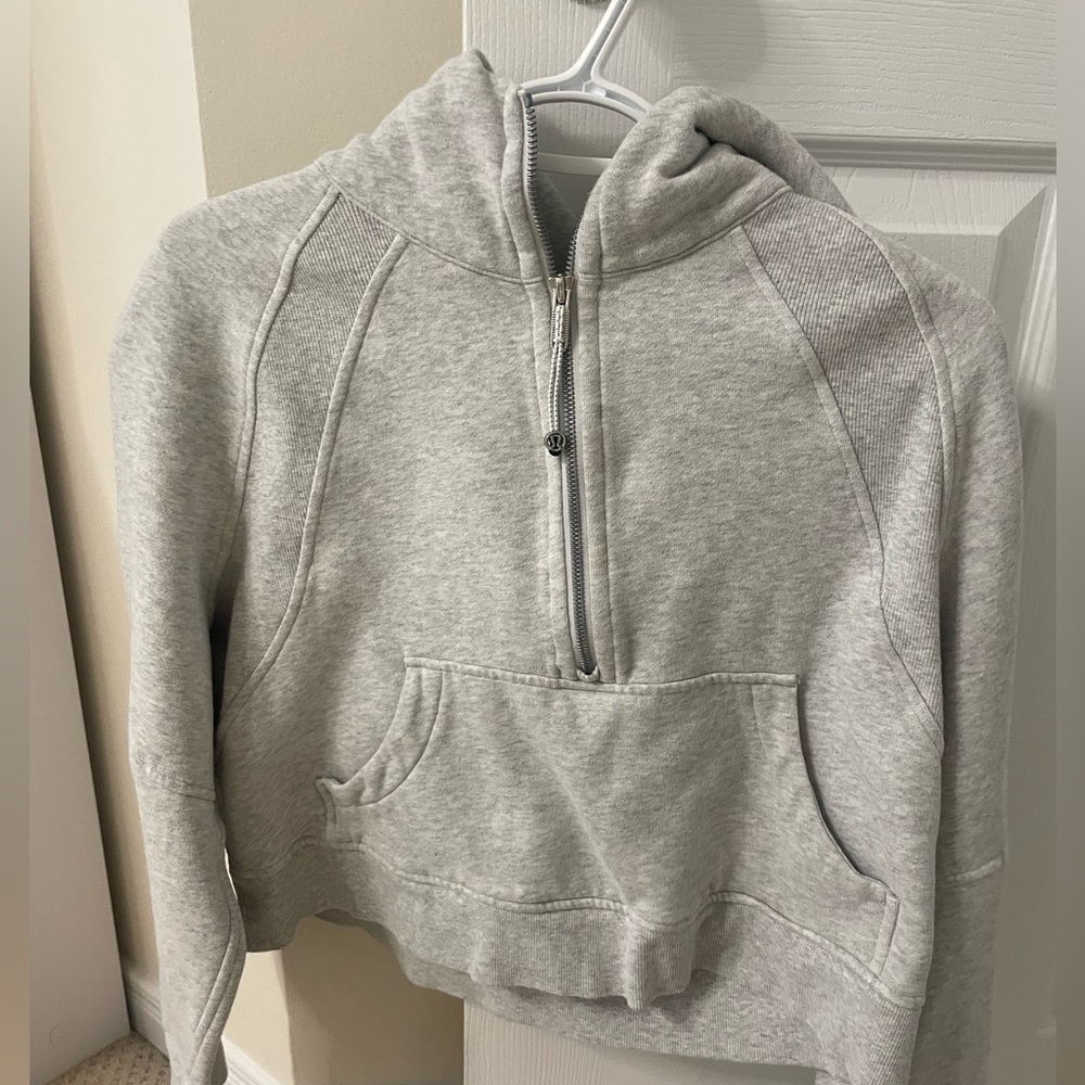 lululemon Light Gray Half‑Zip Scuba
